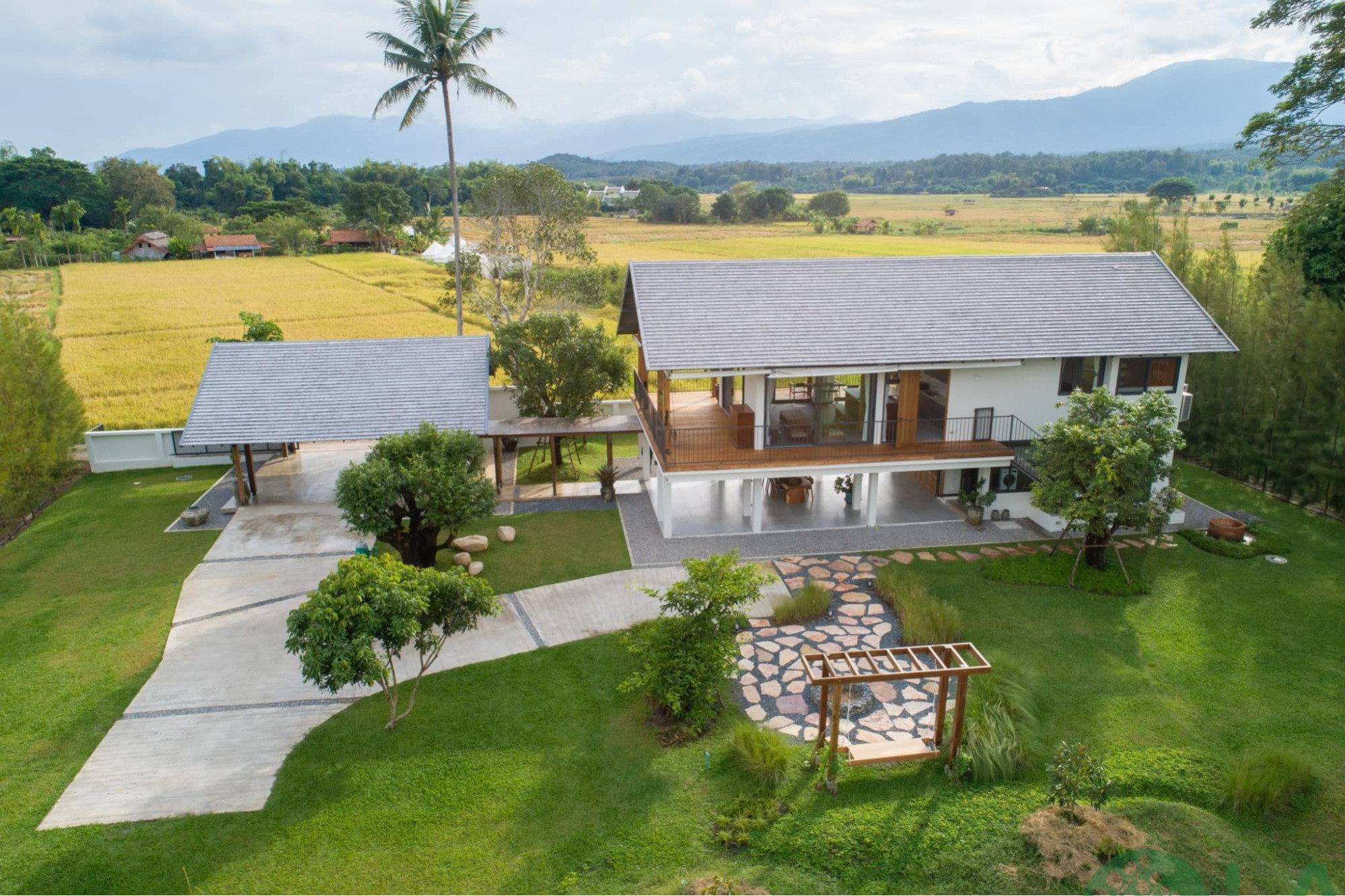 Bán nhà vườn nghỉ dưỡng – đường xe hơi